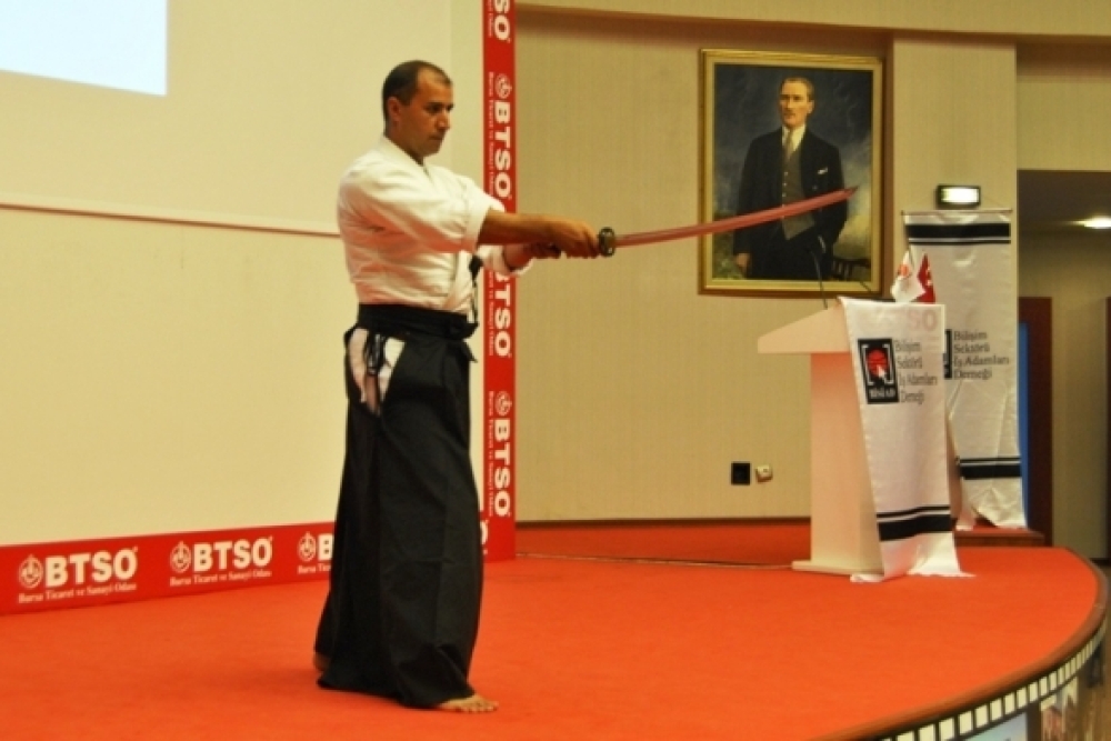 Japon Gözüyle Bilişim 