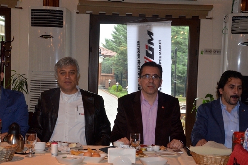 BİSİAD Yazılım Kümesi Zirveye Oynuyor 