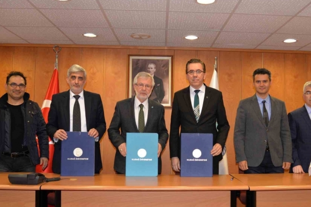 BİSİAD’dan Bilgisayar Mühendisliği Öğrencilerine Burs 