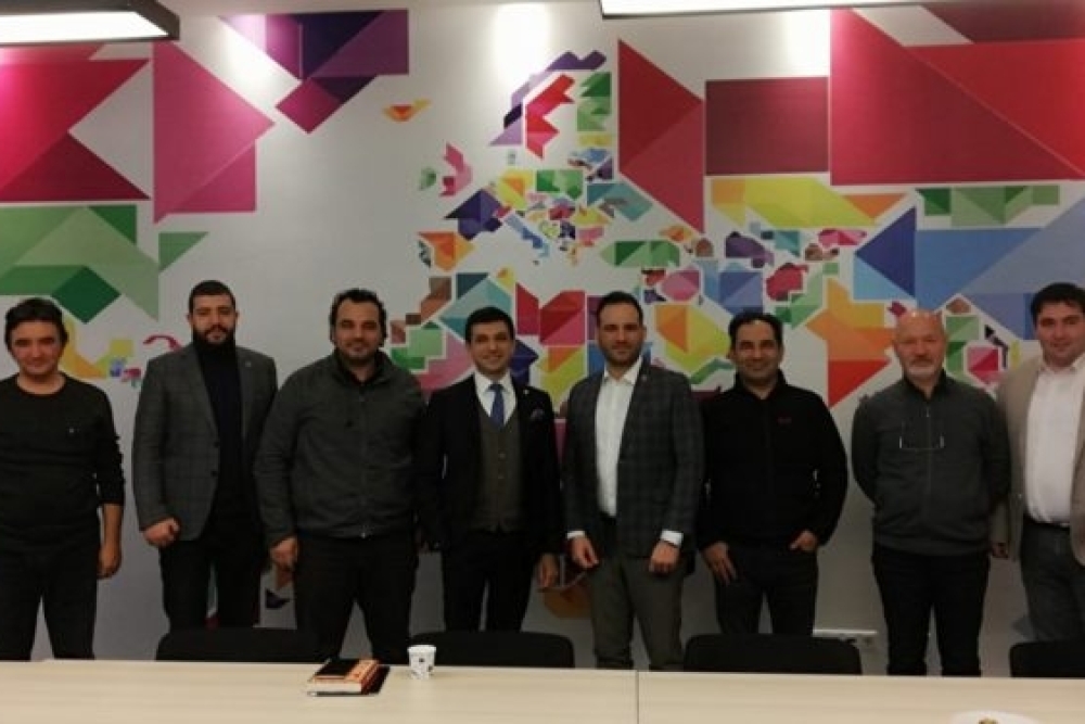 Teknoloji Buluşmaları Devam Ediyor.