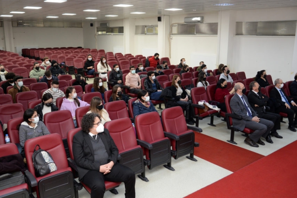 Dijital Dönüşüm Sertifika Programında Eğitimler Verilmeye Başlandı.