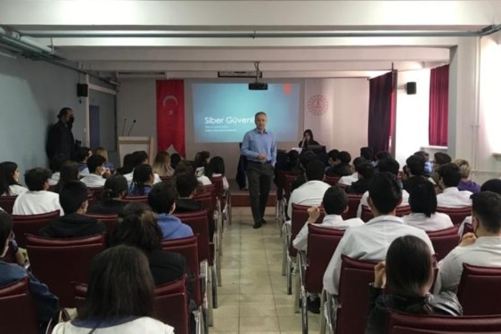 Kariyer Günlerimiz Devam Ediyor.