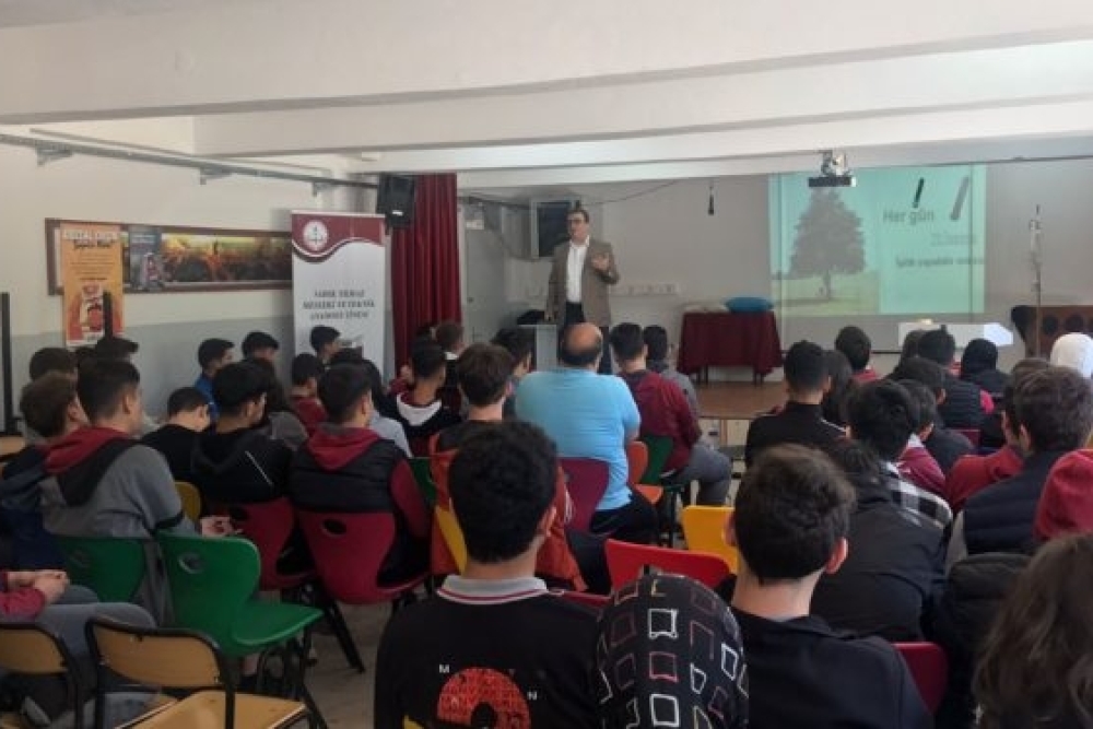 Karacabey'de Bilişim Öğrencileri ile Buluştuk.