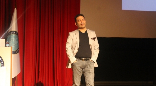 BİSİAD, Uludağ Üniversitesi Bilişim Günlerinde Gençlerle Buluştu. 