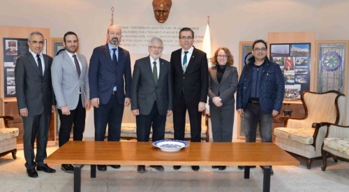 BİSİAD’dan Bilgisayar Mühendisliği Öğrencilerine Burs 