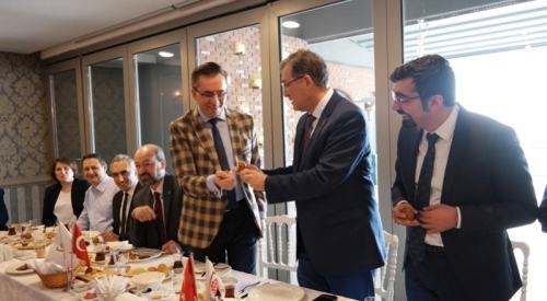 BİSİAD Mart Ayı Kahvaltısı Podyum Davet'te Gerçekleştirildi.