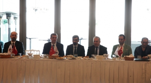BİSİAD Mart Ayı Kahvaltısı Podyum Davet'te Gerçekleştirildi.