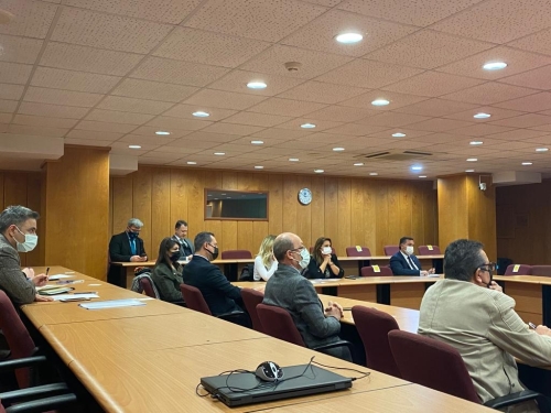 "Sivil Toplum Kuruluşlarında Sosyal Etki Analizi: Bursa Lokasyonunda Faaliyet Gösteren SİAD'lar Üzerine Bir Araştırma" konulu Danışma Kurulu Toplantısı Gerçekleştirildi. 