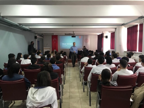 Kariyer Günlerimiz Devam Ediyor.