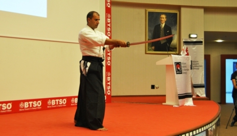 Japon Gözüyle Bilişim 