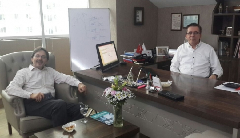 MARSİFED Başkanı İhsan Karademirler Yönetim Kurulu Başkanımız Osman Akın'a ziyarette bulundu.