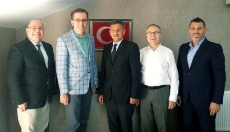 BUSİAD Başkanı Günal Baylan,Yönetim Kurulu Başkanımız Osman Akın'a Ziyarette Bulundu.