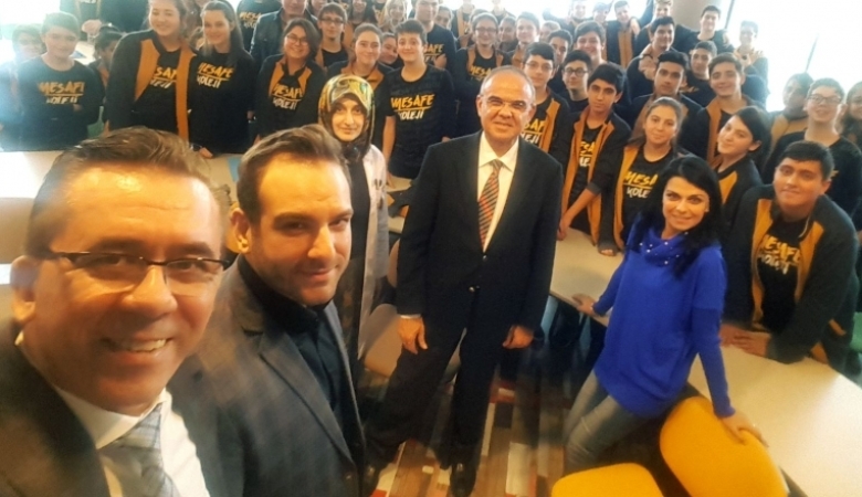 BİSİAD Özel Mesafe Koleji'nde Geleceğin Bilişimcileri İle Buluştu.