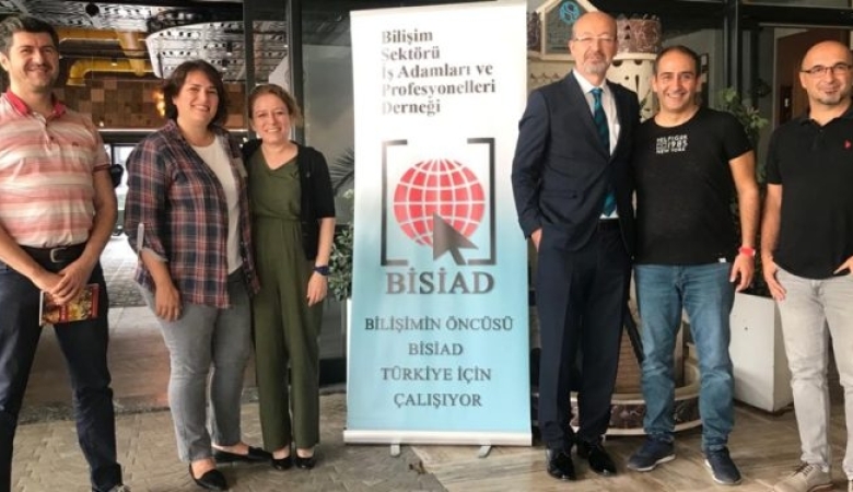 Bursalı Bilişimciler BİSİAD Kahvaltısında Bir Araya Geldi.