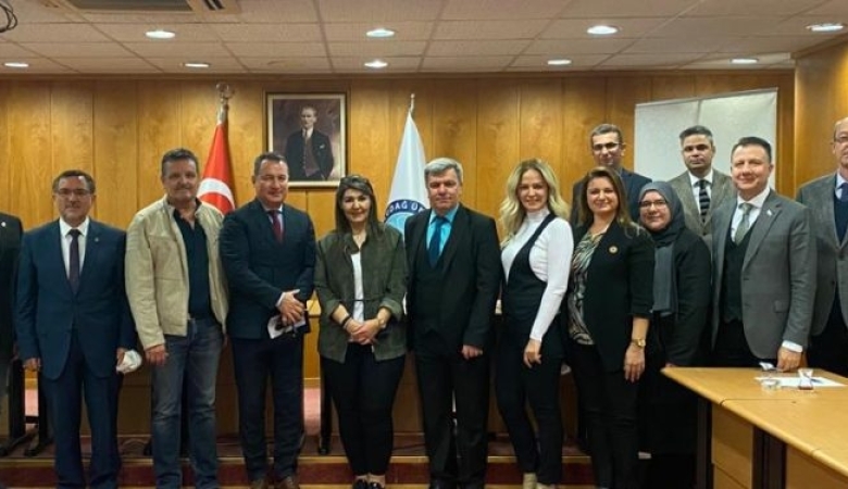 "Sivil Toplum Kuruluşlarında Sosyal Etki Analizi: Bursa Lokasyonunda Faaliyet Gösteren SİAD'lar Üzerine Bir Araştırma" konulu Danışma Kurulu Toplantısı Gerçekleştirildi. 