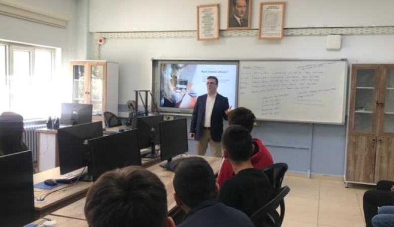 Kestel'de Bilişim Öğrencileri ile Buluştuk.