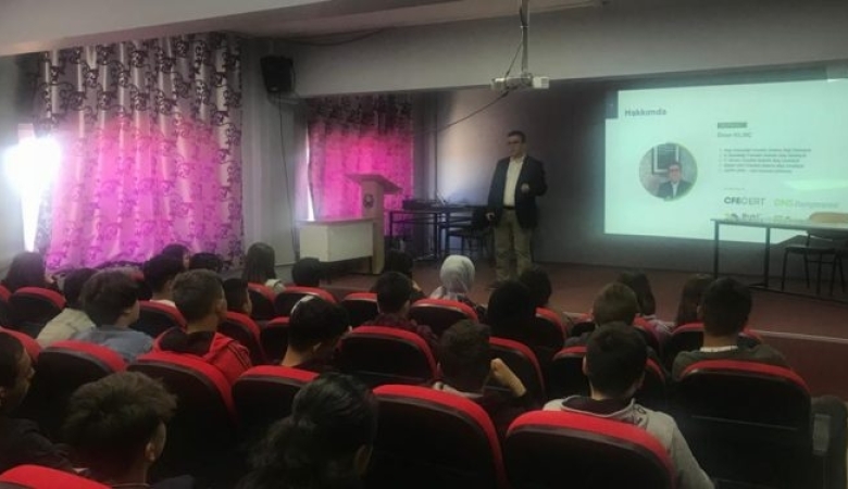 Kariyer Günleri İçin Orhaneli'ndeydik.